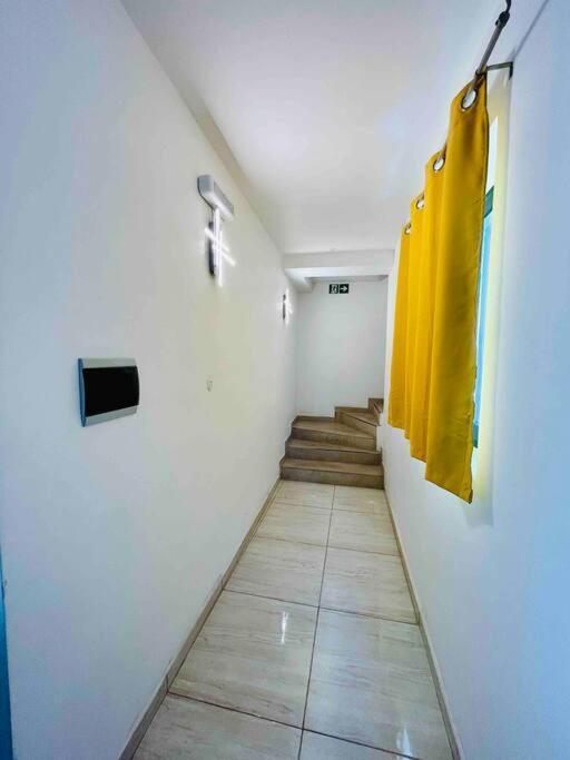Duplex Whiskey Home 200M Away From The Sea And The Square เซนต์พอลส์เบย์ ภายนอก รูปภาพ