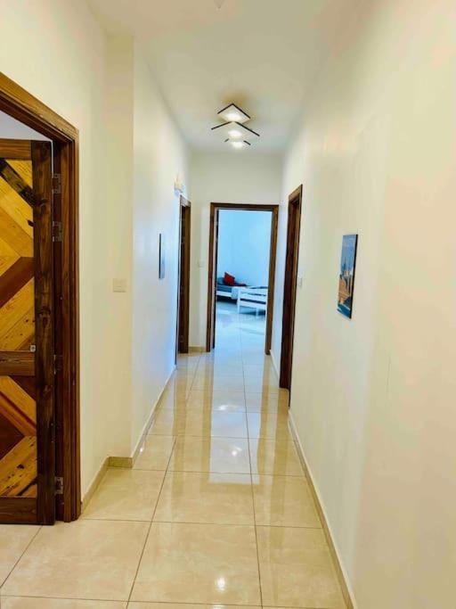 Duplex Whiskey Home 200M Away From The Sea And The Square เซนต์พอลส์เบย์ ภายนอก รูปภาพ