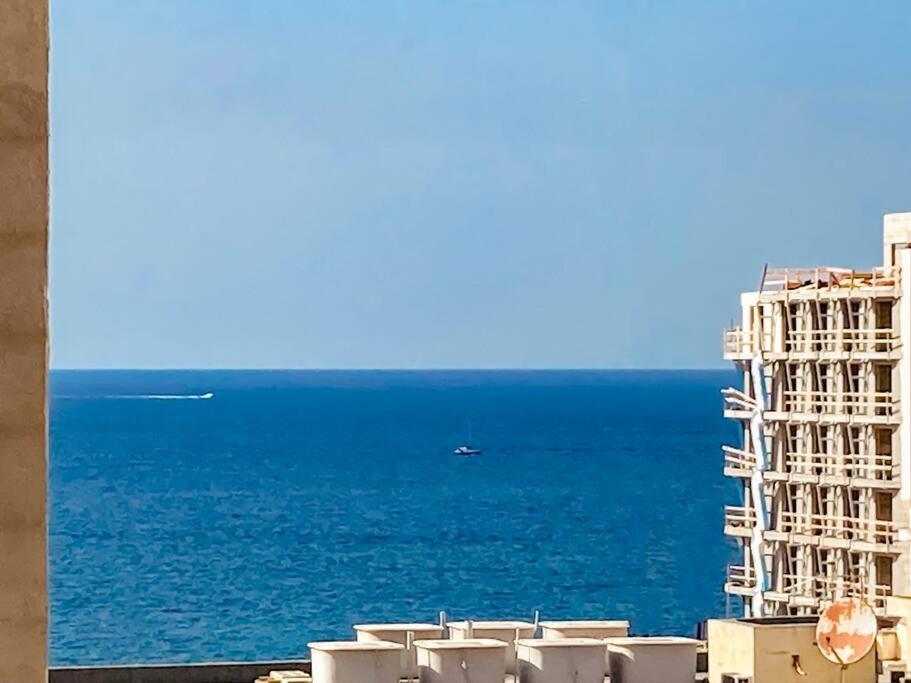 Duplex Whiskey Home 200M Away From The Sea And The Square เซนต์พอลส์เบย์ ภายนอก รูปภาพ