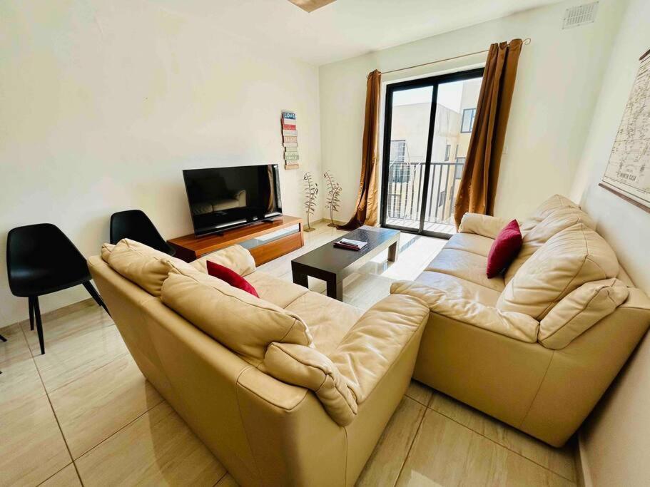 Duplex Whiskey Home 200M Away From The Sea And The Square เซนต์พอลส์เบย์ ภายนอก รูปภาพ